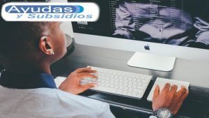 de beca diez profesionistas 2021